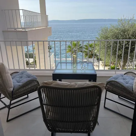 Villa Beachfront Leonardo With Pool Trogir