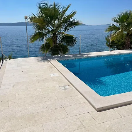 Beachfront Leonardo With Pool Villa