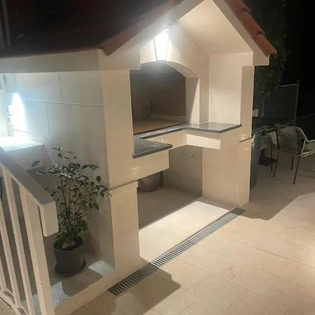 Villa Beachfront Leonardo With Pool Trogir